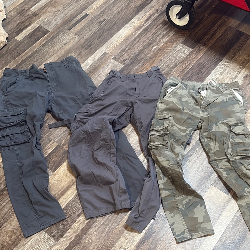 Men's Cargo Pants Bundle - Gray and Camouflage